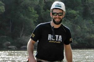 Herói das enchentes no RS morre aos 42 anos