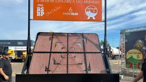 Maior linguiça suína do mundo