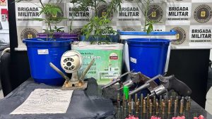 Pai e filho são presos