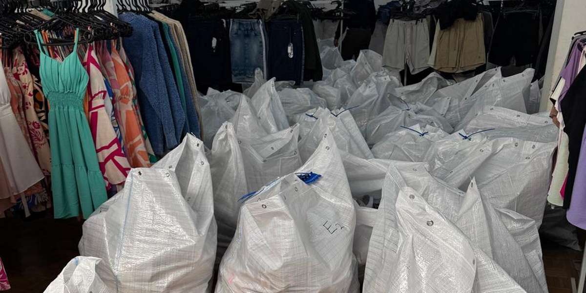 Receita apreende R$ 700 mil em produtos falsificados em cidade do RS