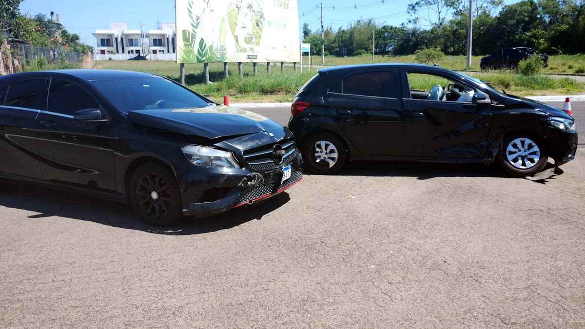 Acidente em Osório envolve 2 veículos