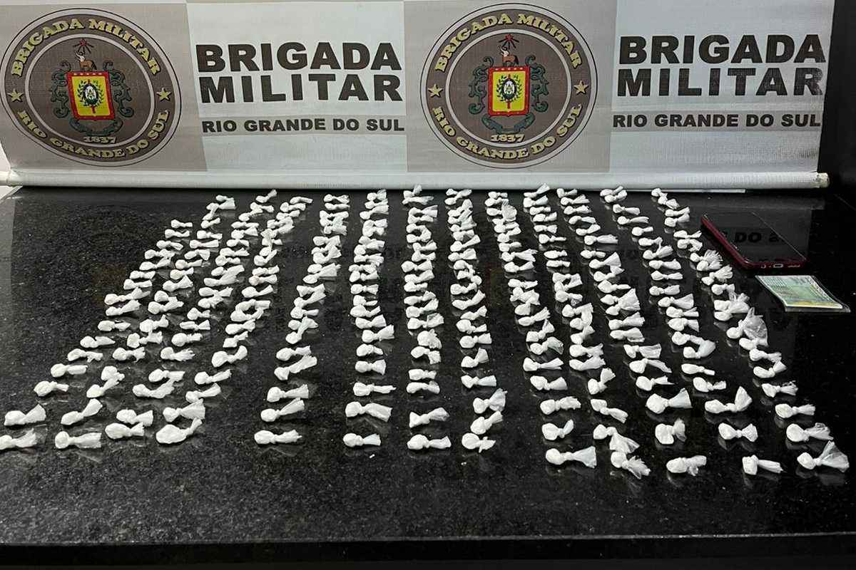 Homem com passagens policiais