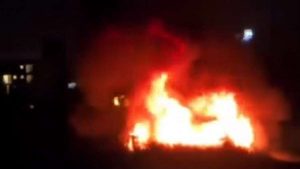 Incêndio em veículo na destrói Volvo XC60 minutos após sair de oficina