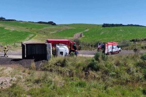Tombamento de caminhão