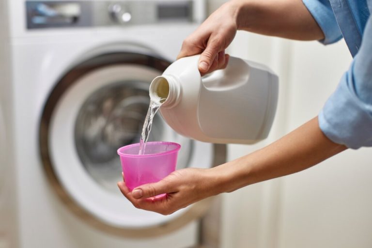 agua-sanitaria-diluicao-1024x683-1