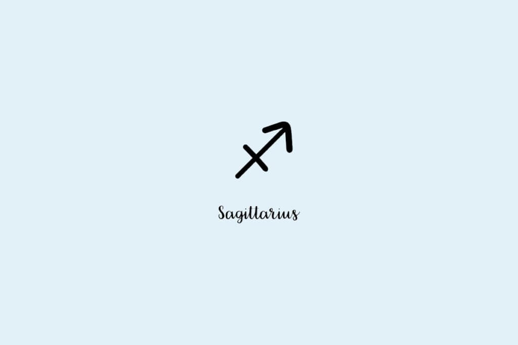 Ilustração do símbolo do signo de sagitário, com o nome embaixo, em um fundo azul-claro